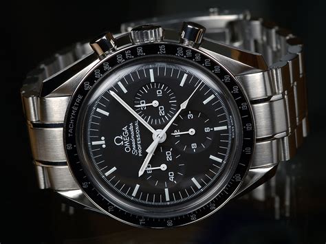 omega speedmaster m